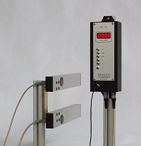 Velocity meter for safe test rigs for material testing 